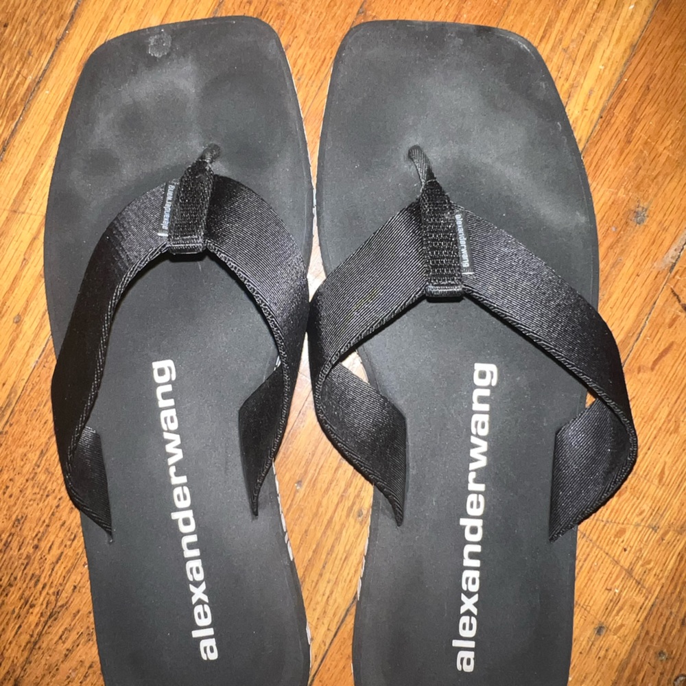 Alexander wang flip flop great condition
